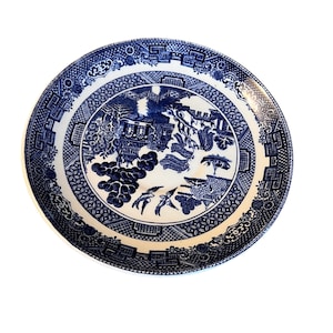 Johnson Brothers Willow Blue Plate: England Dessert Plate (5.5&quot;)