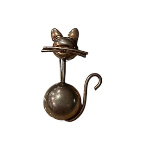 Vintage Cat Pin Brooch: Retro Feline Jewelry Gift
