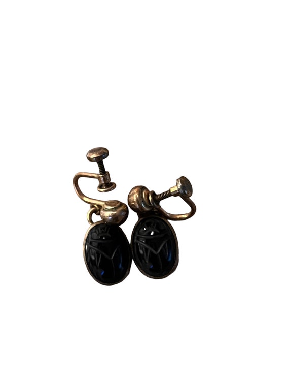 Vintage Carved Onyx Screw On Earrings, screw back… - image 1