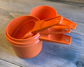 Vintage Orange Tupperware Measuring Cup - Replacement Kitchenware