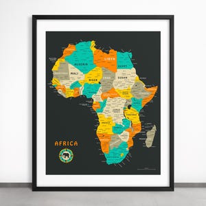 MAPPA DELL'AFRICA (Stampa Fine Art Giclée su carta o tela) Arte murale africana colorata (con o senza cornice)
