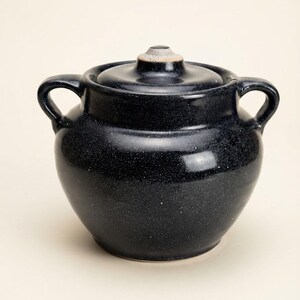 Vintage Pfaltzgraff Stoneware Bean Pot with Lid, Midnight Speckled Pottery Crock, Farmhouse Kitchen Decor