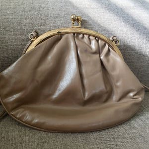 Vintage 80s brown purse
