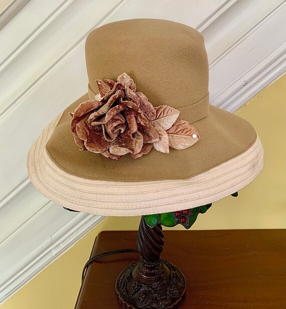 Vintage cloche bucket beige cream pink hat Tim Cr… - image 3