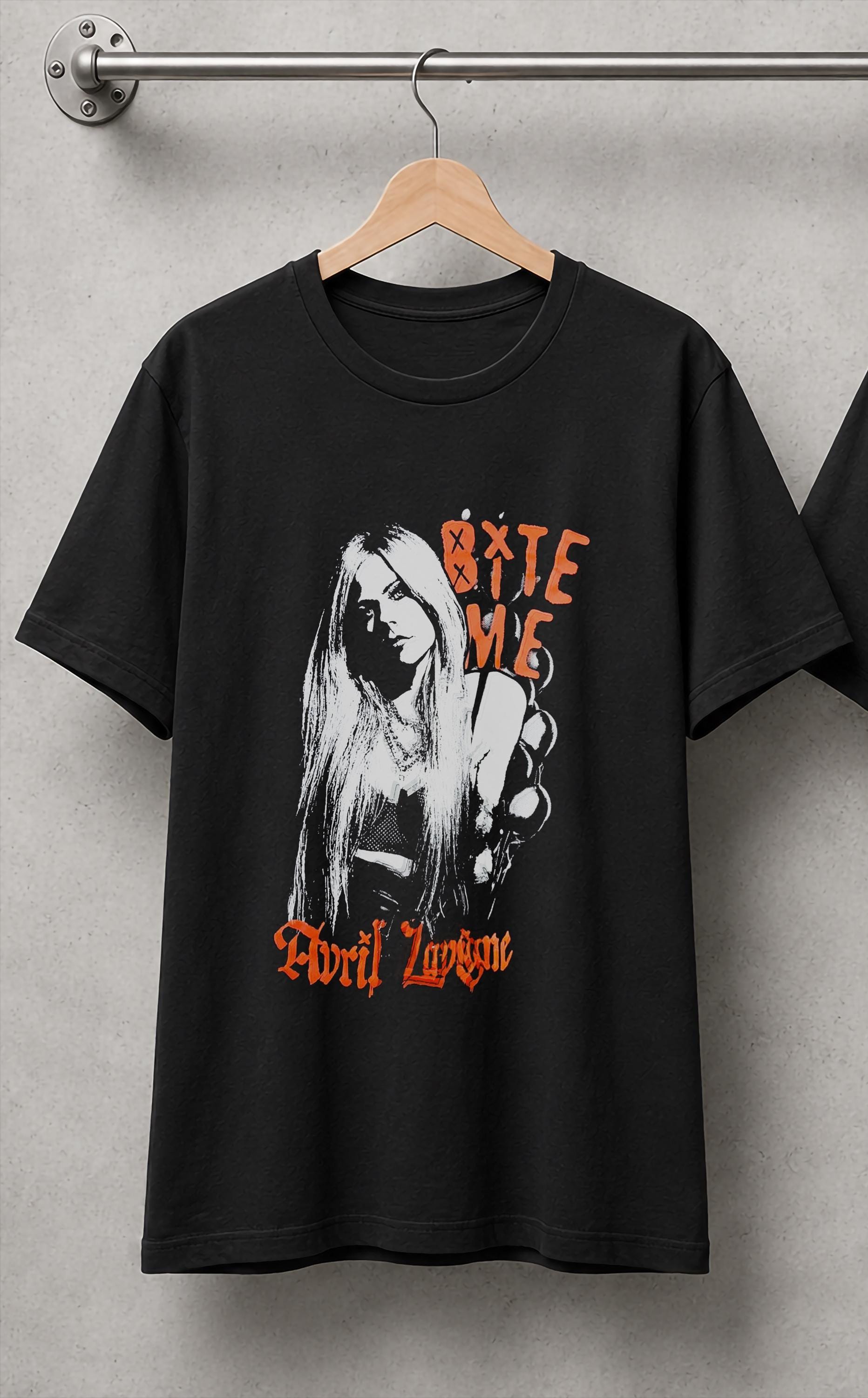 Avril Lavigne 2000s - Etsy