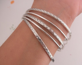 Set of 5 bangles - stacking bracelets - oxidized bangles - solid 925 sterling - Christmas -  geometrical design