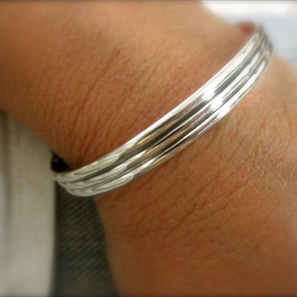 Sterling silver cuff bracelet striped pattern - solid 925 sterling silver - sterling cuff - hand forged bracelet -