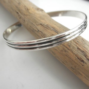 Sterling silver bangle bracelet striped pattern image 1