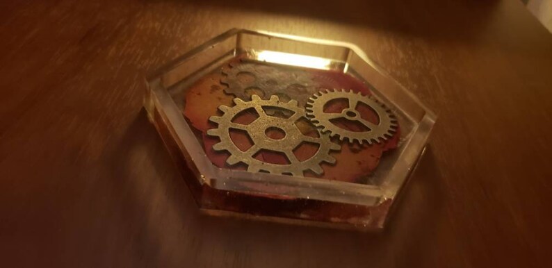 Resin jewelry bowl Steampunk style with rose petals
