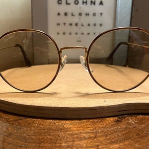 Ray Ban Bausch and Lomb tortuga round Sunglasses
