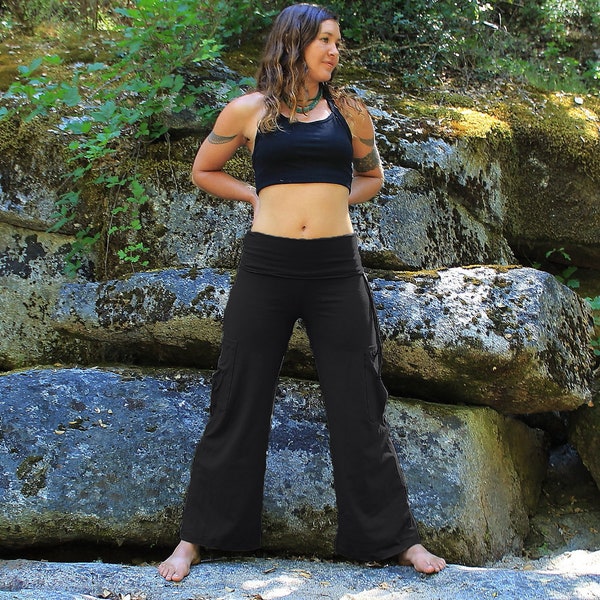 Yoga Pants / Foldover Waistband/ Wide Leg Yoga Pants / Yoga Cargo Pants / Black Trousers / High Waisted Yoga Pants / Loose fit Yoga Pants