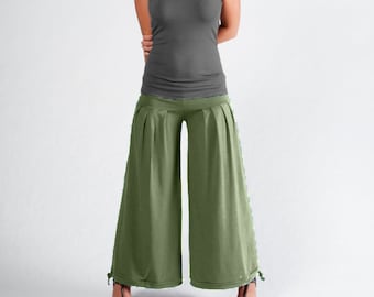 Harem Pants-Wide Leg Pants-Pants with pleats-made for movement-comfy green pants-flattering clothing-loose fitting pants-womens trousers