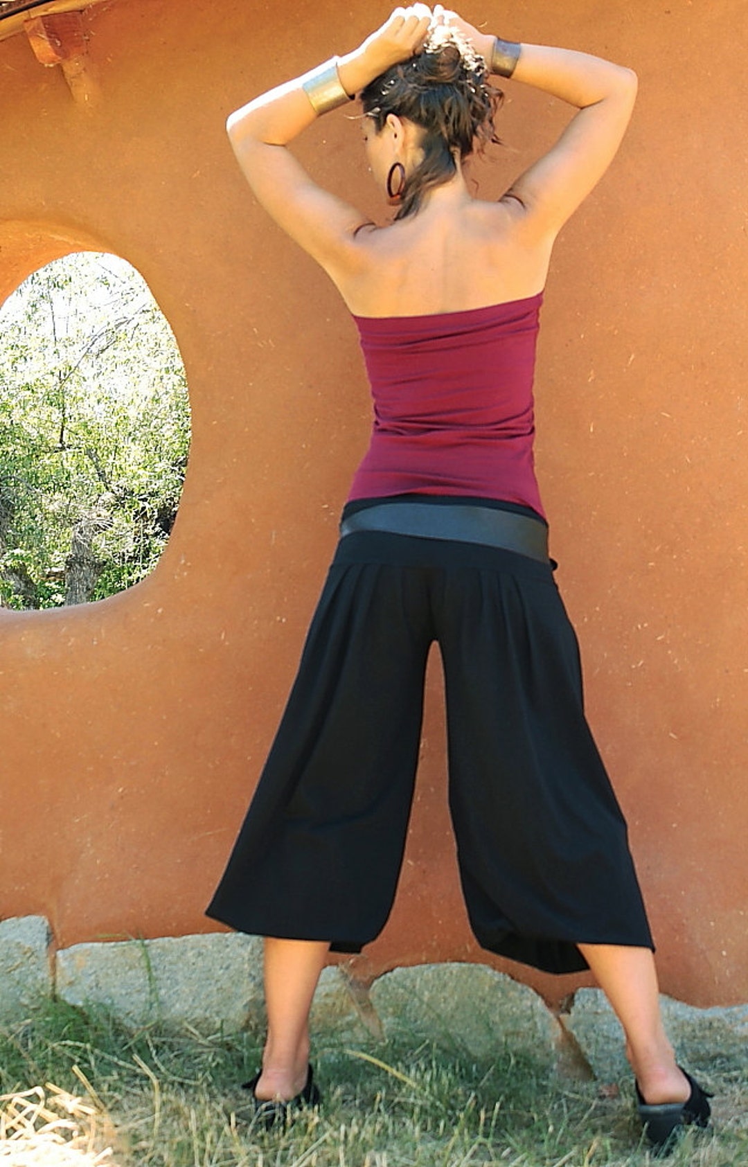 Comfy Fabric, Durable, Versatile, Everyday Yoga Leggings // the