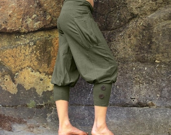 Pedal Pusher-Women's Pants-ladies pants-Cargo capri-yoga pants with pockets-pants with buttons-riding pants-biking capri-funky urban-aurora