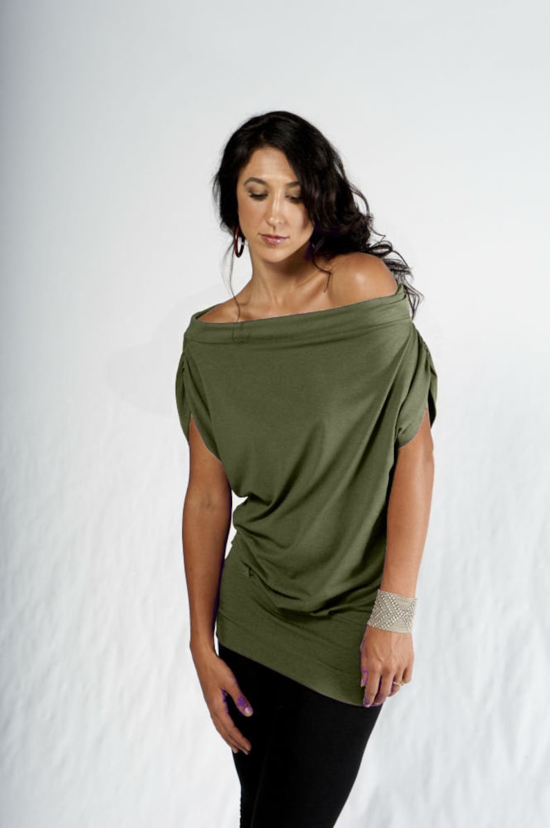 Relax shortsleeve-off the shoulder top-oversized top-baggy shirt-off the shoulder blouse-loose fitting top-loose fit top-loose fitting shirt image 2