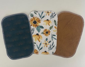 Gifting Set Paperless Towel, Sunflower Reusable Towel, Eco-Friendly Stocking Stuffer, Kitchen Gift under 20 for Plant Lover, Navy Sunshine