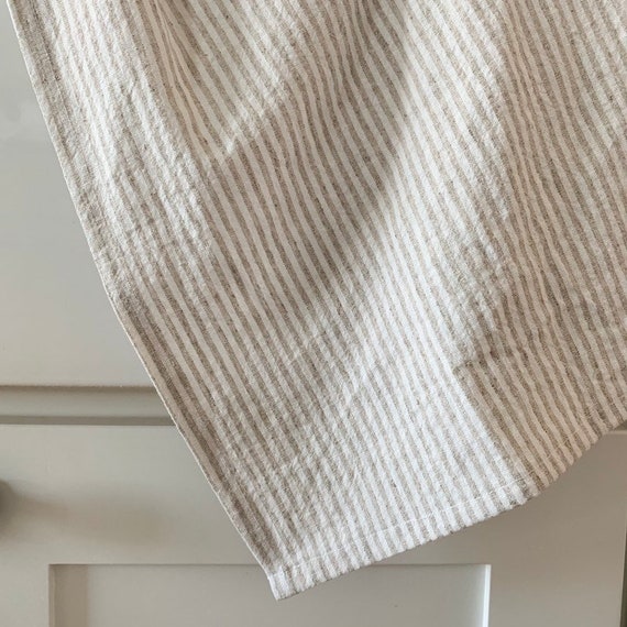 Farmhouse kitchen online linens