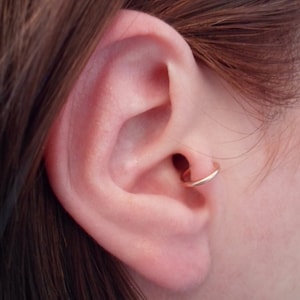 Rose Gold filled Hoop Earrings 16 GAUGE PAIR Cartilage Tragus Helix Eyebrow Nose Ring   Catchless Seamless Sleeper Hypoallergenic