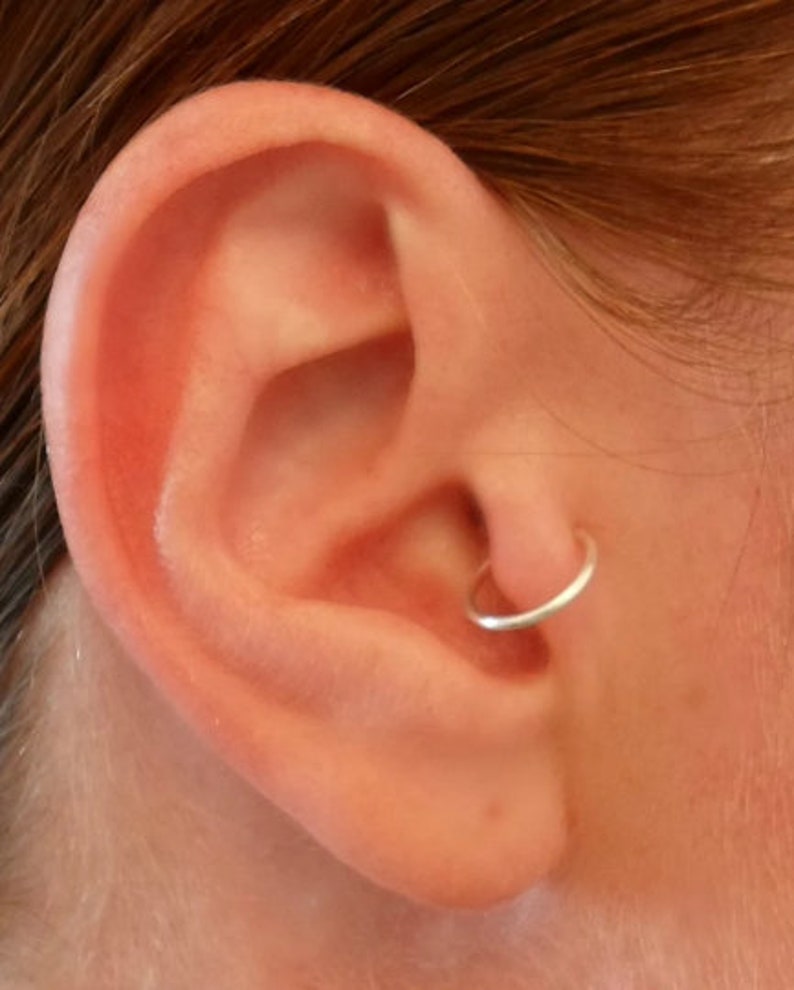 STERLING SILBER 925 Creolen 22g bis 16g Knorpel Tragus Helix Nase Kleine Winzige Catchless Seamless Kleine Schläfer Bild 3