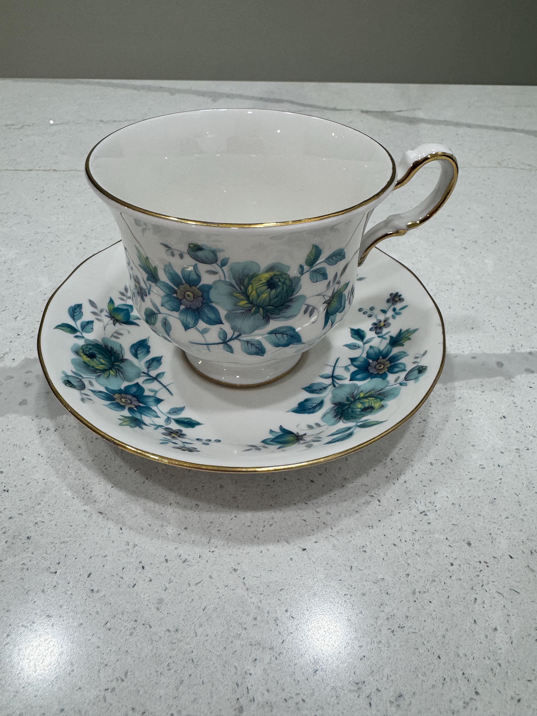 1960s Queen Anne - Etsy