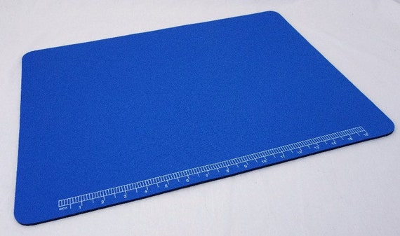 Padded 20 Inch Work Mat With Integrated Ruler 