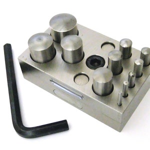 Professional Quality Disc Cutter With 11 Punches 3.1mm to 25.5mm  SALE