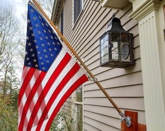 360 Rotating Flag Pole Rings Anti Wrap Swivel Clips, Aluminum Alloy Spinning Flag Mount Rings with Carabiner Hooks, Adjustable Heavy Duty