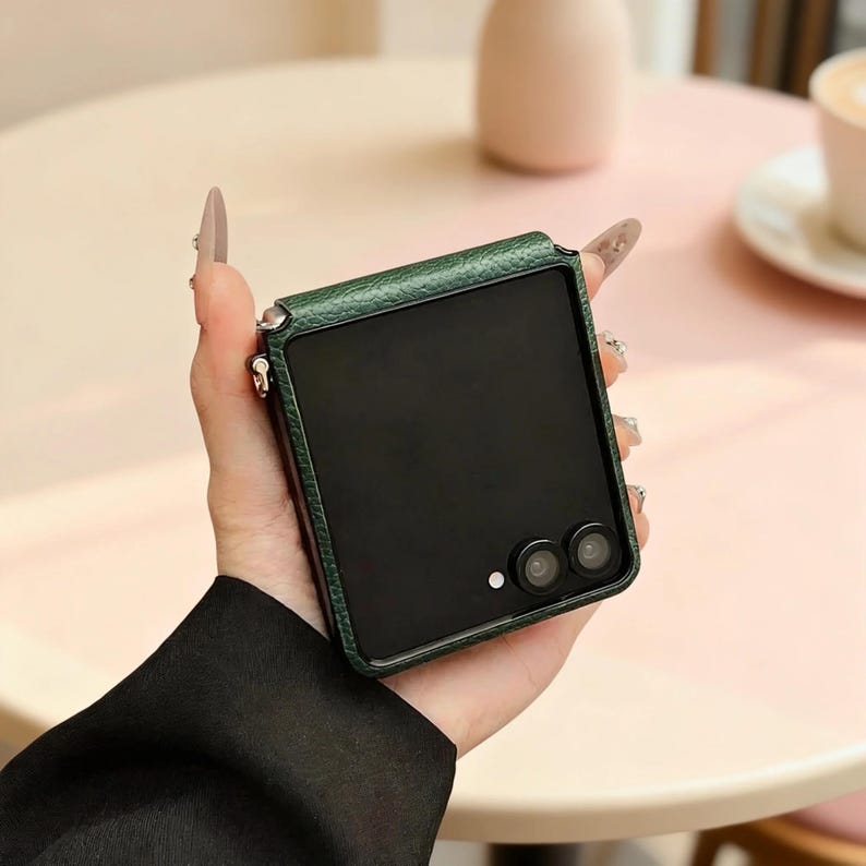 Luxus Leder Magnet Fall für Samsung Galaxy Z Flip 7 6 5 4 Wireless Lade stoßfeste Schutzhülle Bild 8