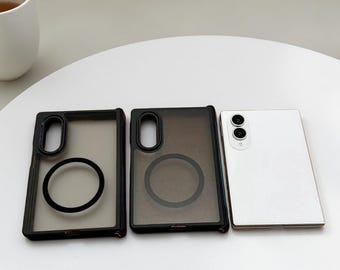 Custodia magnetica trasparente per Samsung Z Fold 8 / Cornice nera traslucida MagSafe con protezione opaca per la cerniera