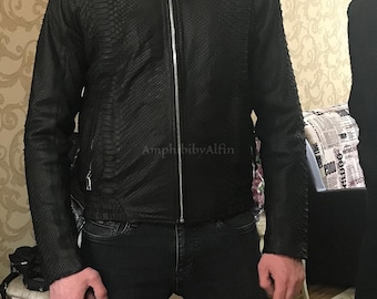Blouson en cuir de python noir fait main | Blouson moto de luxe exotique en peau de serpent | Manteaux de créateurs pour hommes et femmes