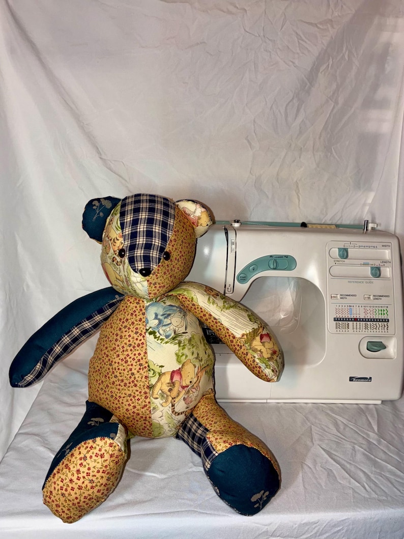 Anpassad lapptäcke med minnesbjörn bild 1