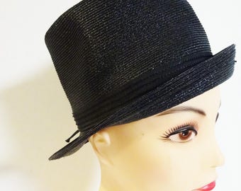 Evelyn Varon Vintage 60\'s Large Brim Elegant Hat, Black Soft Velvet, Ribbon Band Evelyn Varon Vintage 60\ main image 3