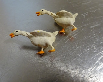 doll house accessory, 2 vintage geese, tiny geese