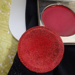 vintage Yardley compact, rouge and powder compact, 1930's image 6