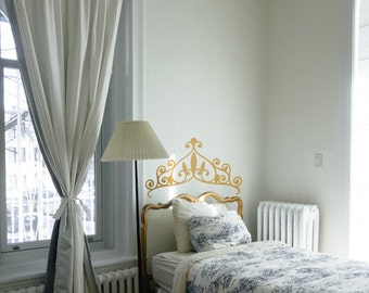 Princess Tiara Headboard Vinyl Wall Decal - Girl's Nursery Decor