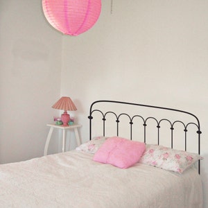 Decal Bed Headboard Frame Bedpost - Wall Decal Custom Vinyl Art Stickers
