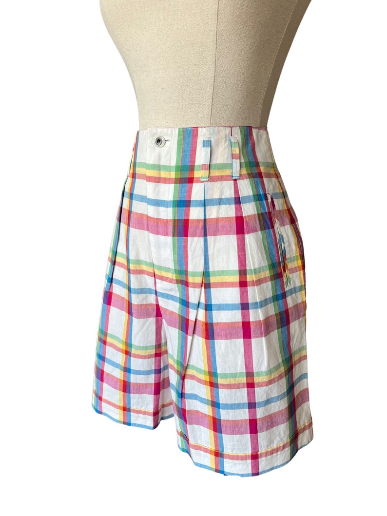 Plaid Shorts / Vintage Madras Shorts / Pleated Shorts / Walking Shorts / 90s Shorts / Cotton Shorts / High Waisted Shorts / M/L image 2