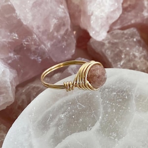 Pink Strawberry Quartz Ring in 14K Gold Filled – Dainty Gemstone Jewelry - Minimalist Ring - Stackable Ring - Romantic Gift for Her