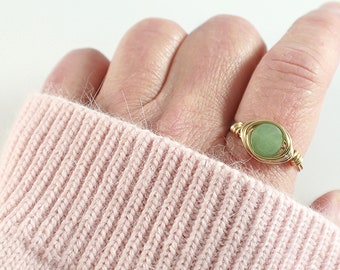 Aventurine Gemstone Ring, Healing Stone Ring, August Birthstone, Natural Green Stone Ring, Wire Wrapped Gold Rose Silver Band Statement Ring