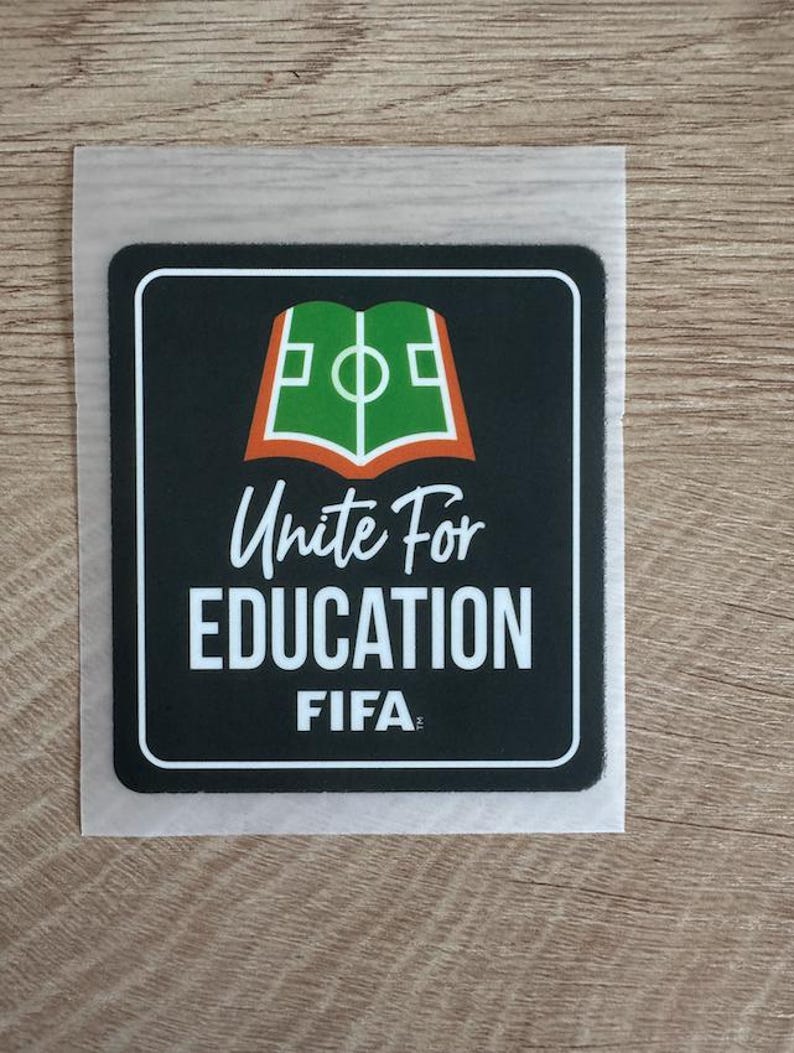 Écussons de manche Coupe du Monde 2026 | Badges thermocollants pour maillots de football (emblème du tournoi, écussons ronds) Quarter finals
