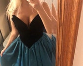 Gunne Sax By Jessica McClintock Strapless Dress with Deep V Size Small to Extra Small