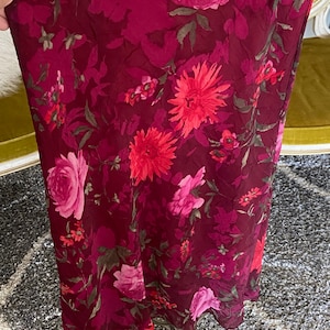 90s Vintage Floral Maroon, Pink & Red Print Midi Skirt Vintage Size Large Modern Size Medium