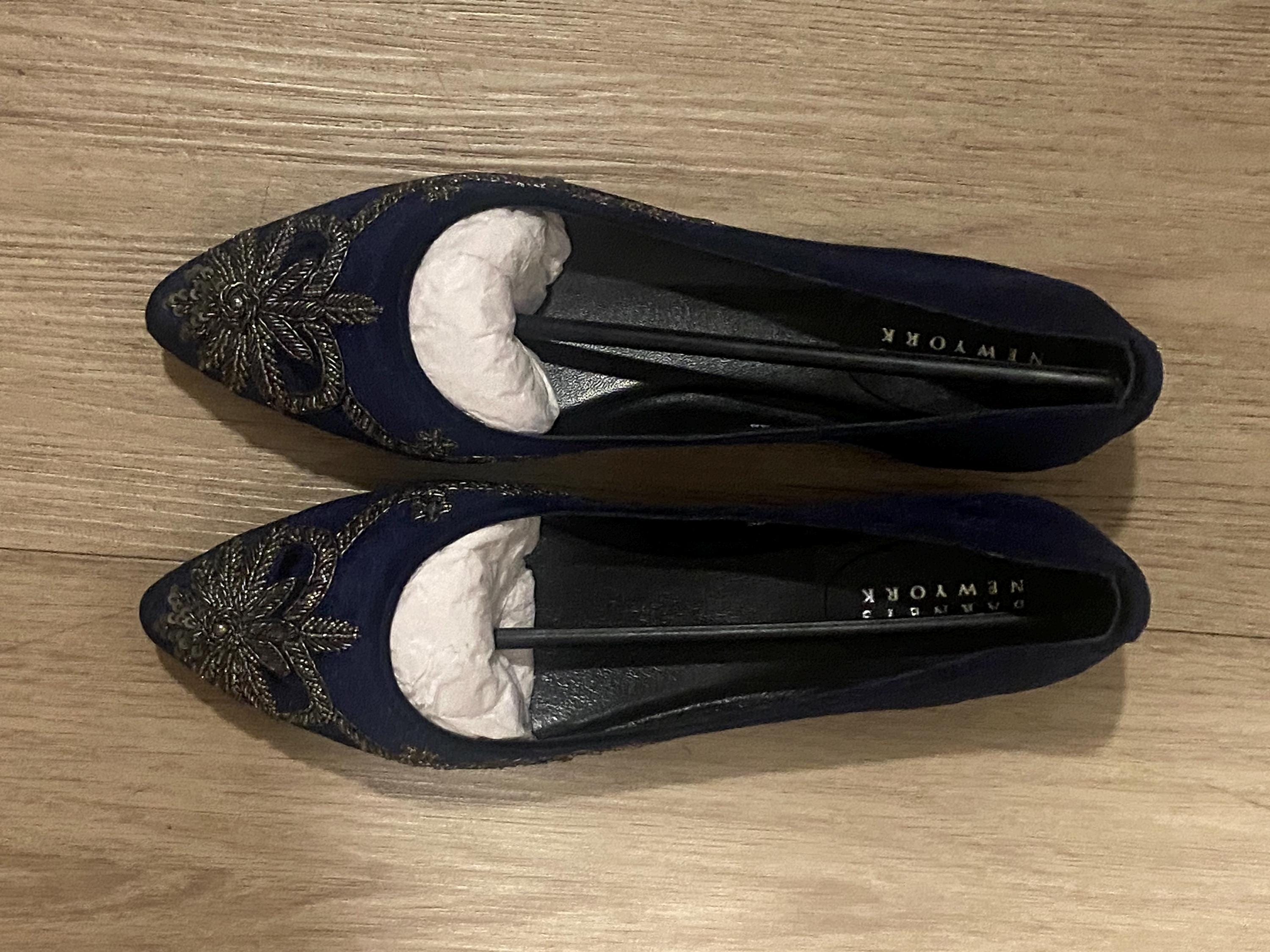 Barneys New York blue velvet loafers VIBI VENEZIA | VELVET LOAFERS | NAVY | FINAL SALE – Woodlands main image 3