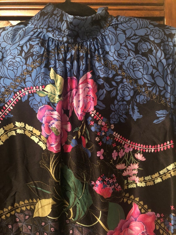 Vintage 80s silk Victorian floral blouse - image 6