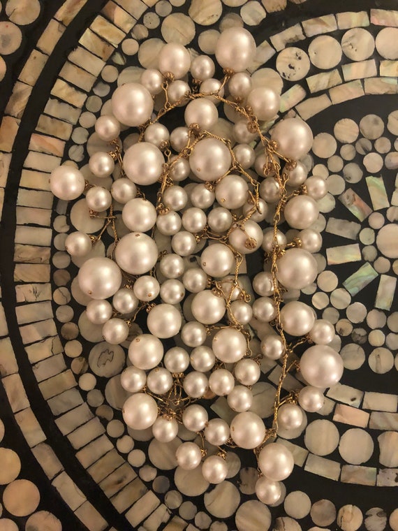 50s Vintage Costume Jewelry Pearl Necklace - image 2