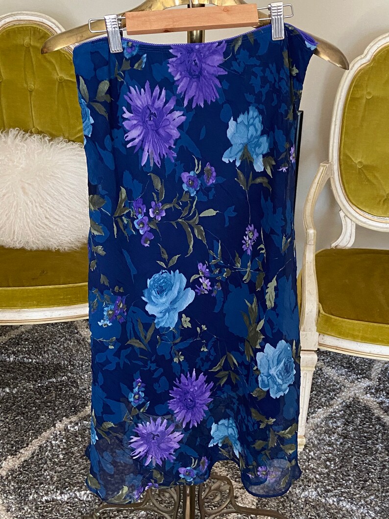 90s Vintage Blue Floral Print Midi Skirt By Ady Gluck-Frankel For Necessary Objects Vintage Size Large Modern Size Medium image 9