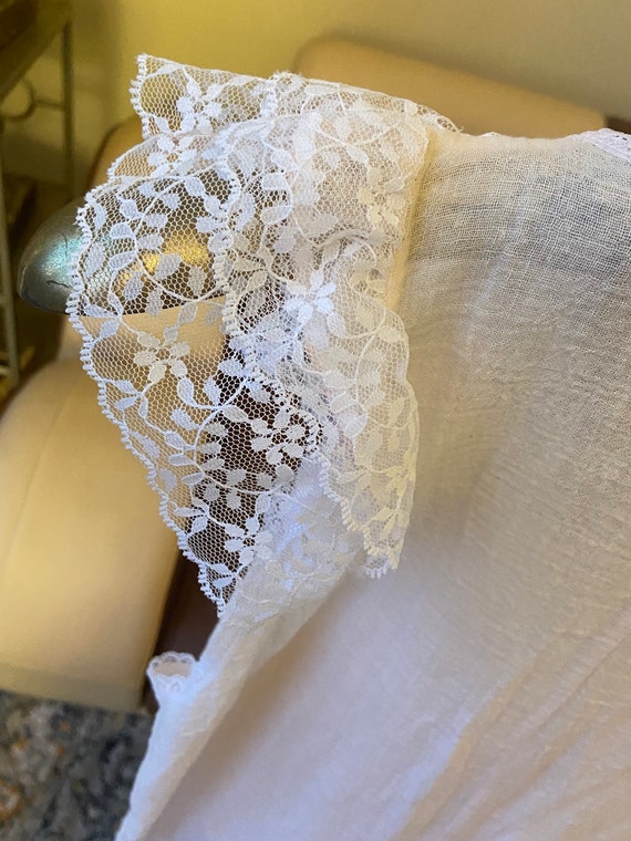 1970s to Early 1980s Crinkle Lace Trim Collar Nig… - image 4