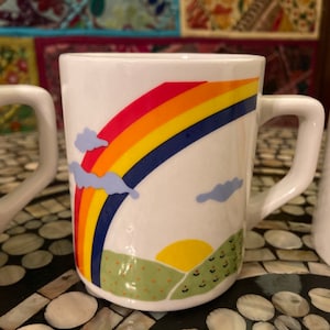 Set of 4 1980’s Vintage Rainbow Sunnycraft Mugs Excellent Condition