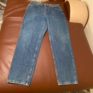 90s Vintage Lee Riders High Waisted Jeans size 29 waist image 8