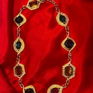 Rare Vintage Napier Runway Necklace signed